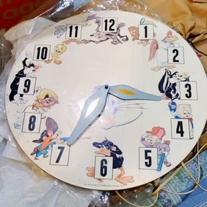 Vintage Warner Bros. Looney Tunes Clock